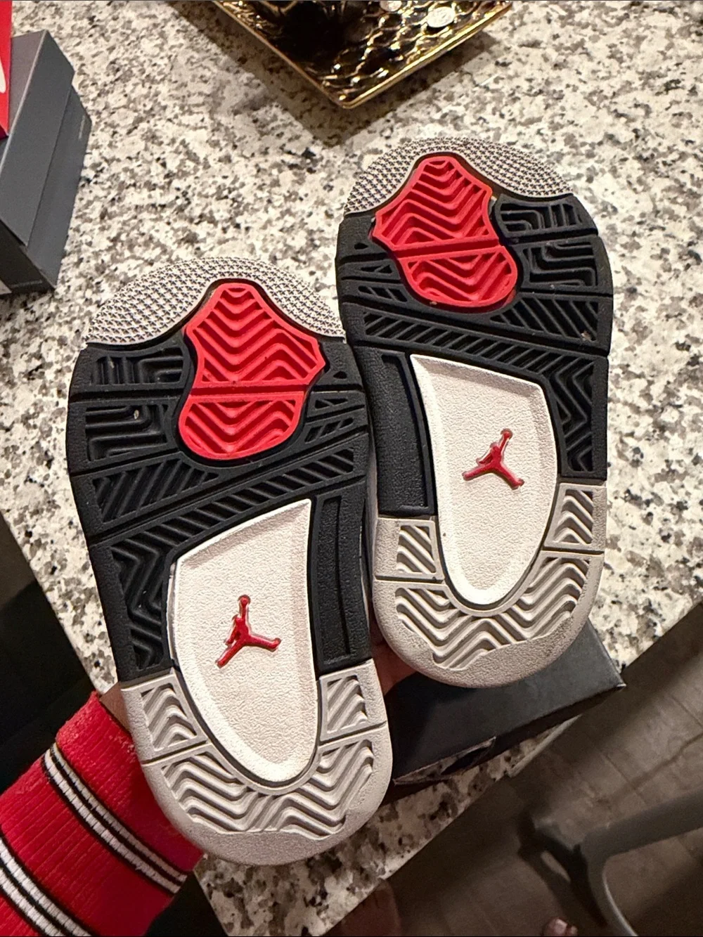 Jordan 4 retro